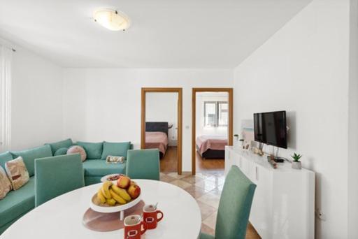 Apartmani Lorena Porec Esterno foto